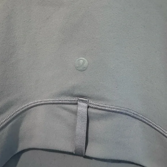 SOLD Lululemon Athletica Women's Light Gray Jacket - Picture 6 of 6